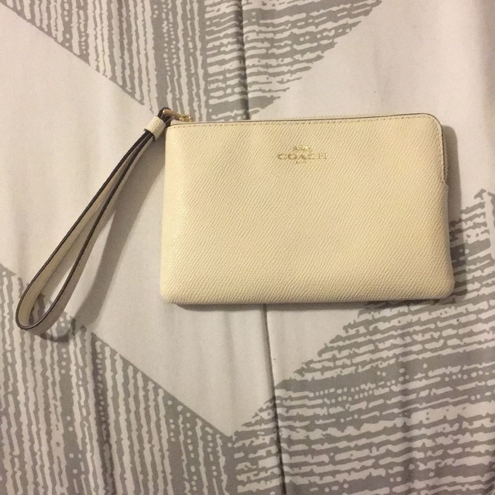 Coach wristlet. Never used